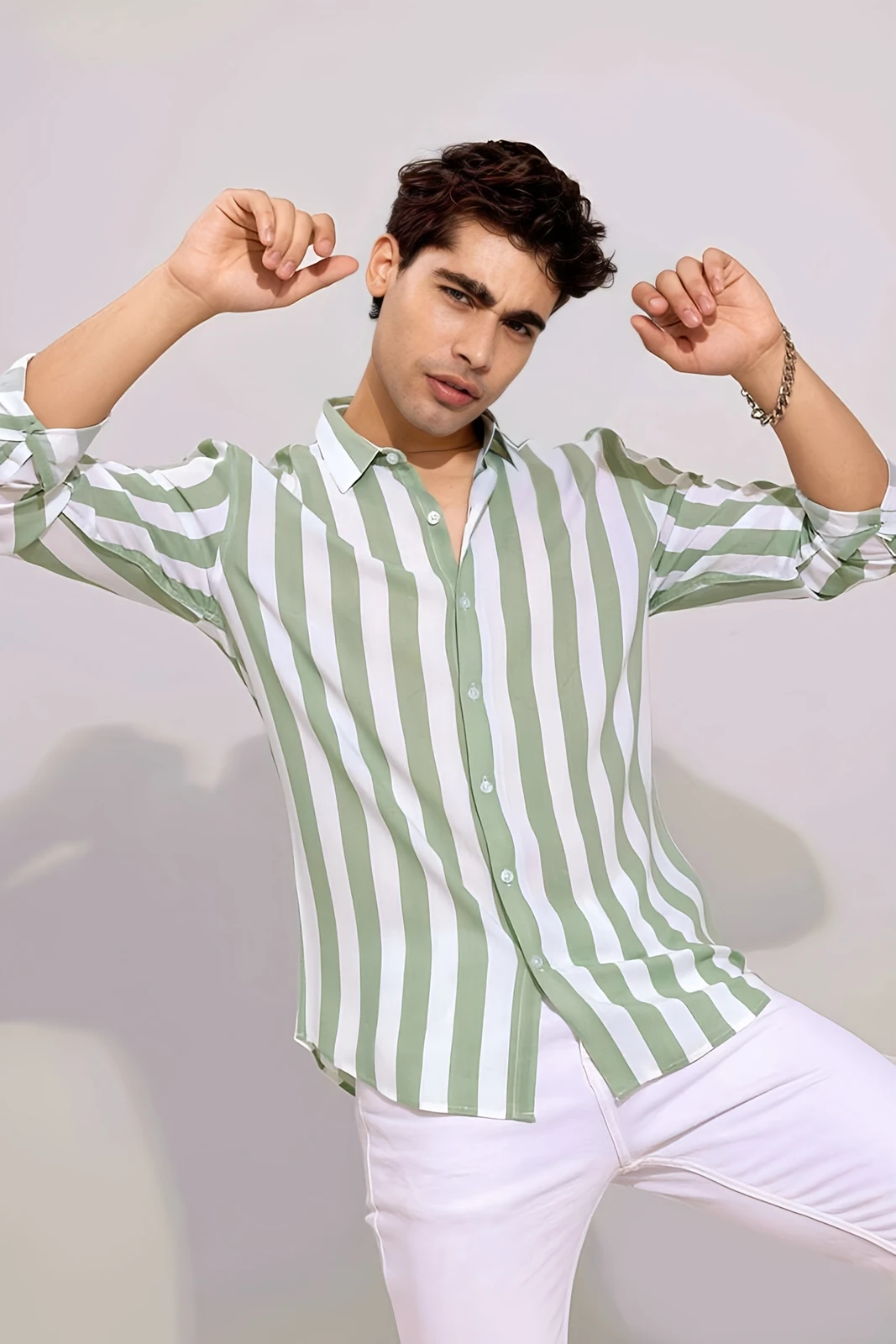 Green Casual shirt for men - Image 3